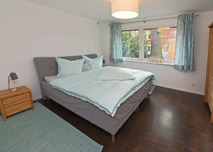 Unter Den Eichen Apartament *